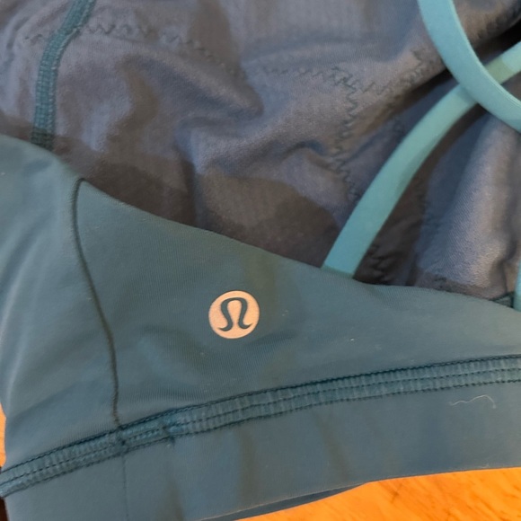 Lululemon Free To Be Serene Bra *High Neck
Pacific Teal - Picture 7 of 9